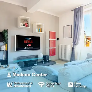 https://luxury-apartment-in-the-heart-of-modena.emilia-romagnahotels.net